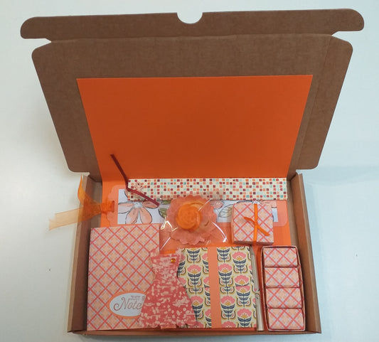 Pretty Little Gift Boxes - Choice of 5 Colours