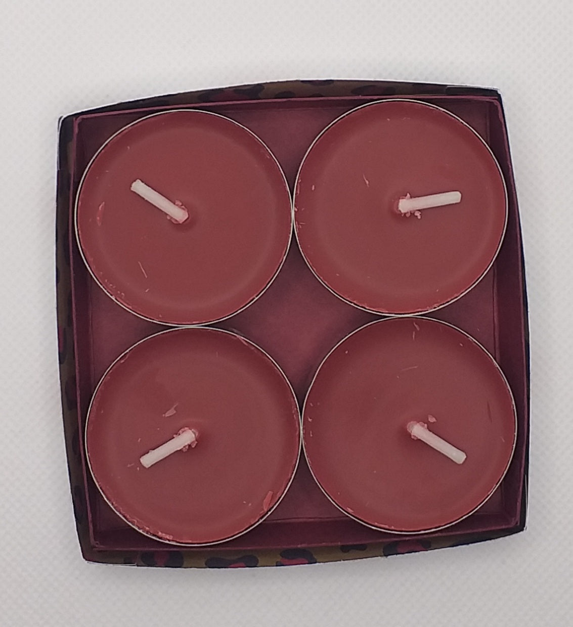 Christmas Tealight Gift Box - contains 4 scented tealights