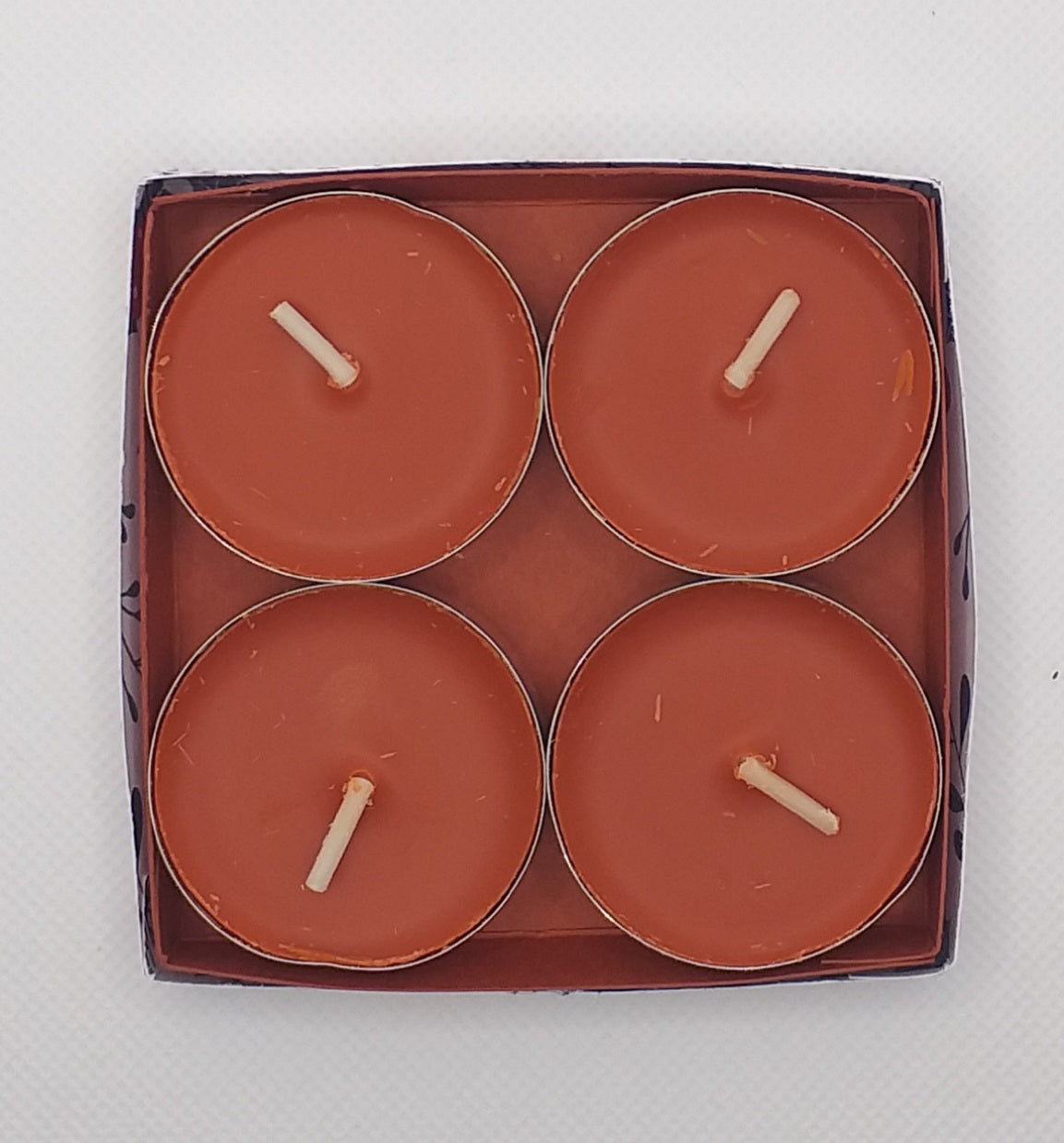 Christmas Tealight Gift Box - contains 4 scented tealights