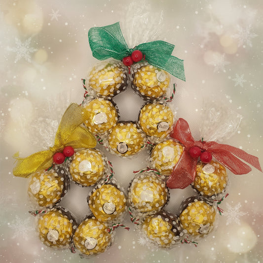 Ferrero Rocher Christmas Wreath - 5 Chocolates - 3 Ribbon Colours
