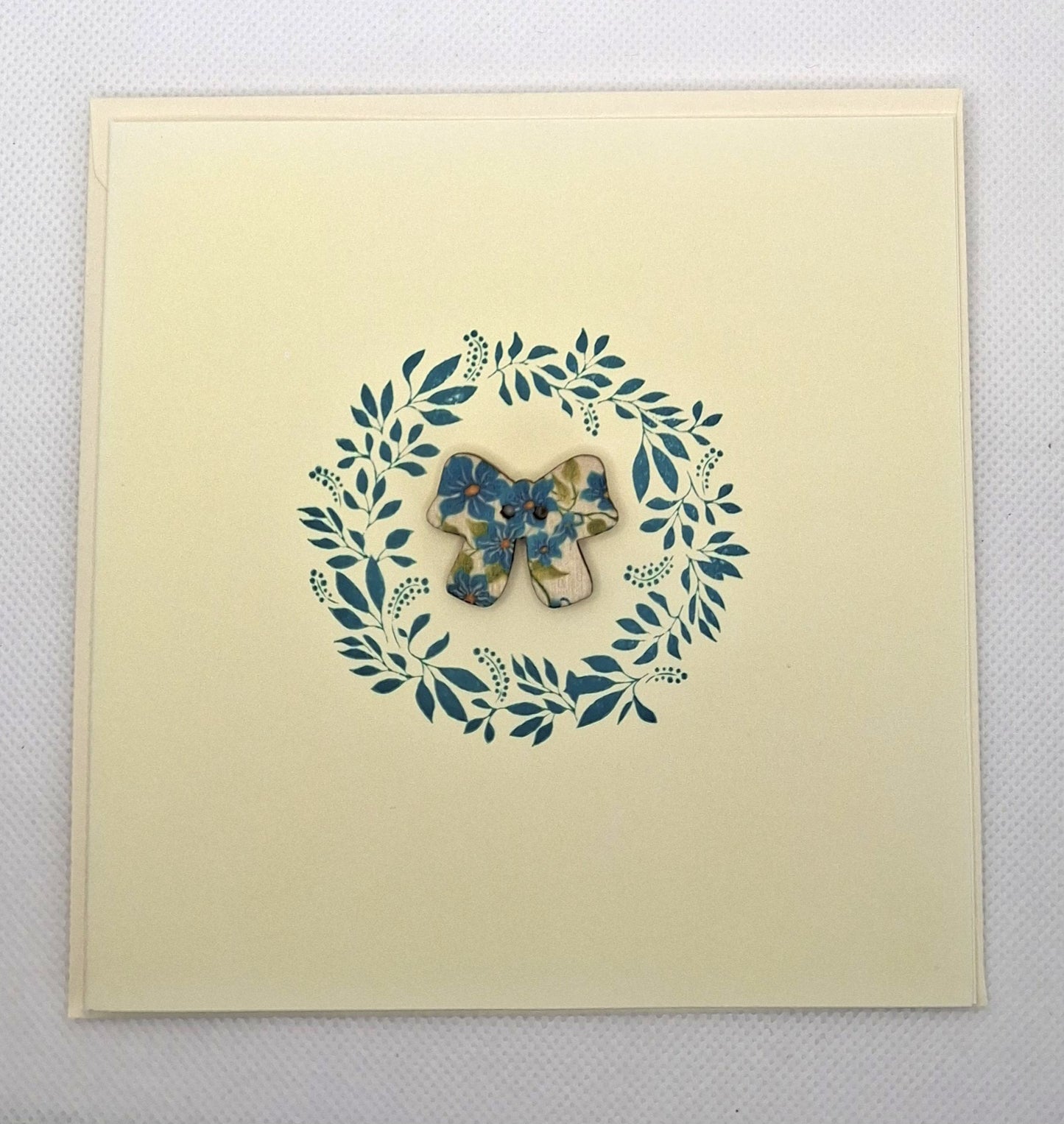 Wreath Bow Button Card - Choice of Colours