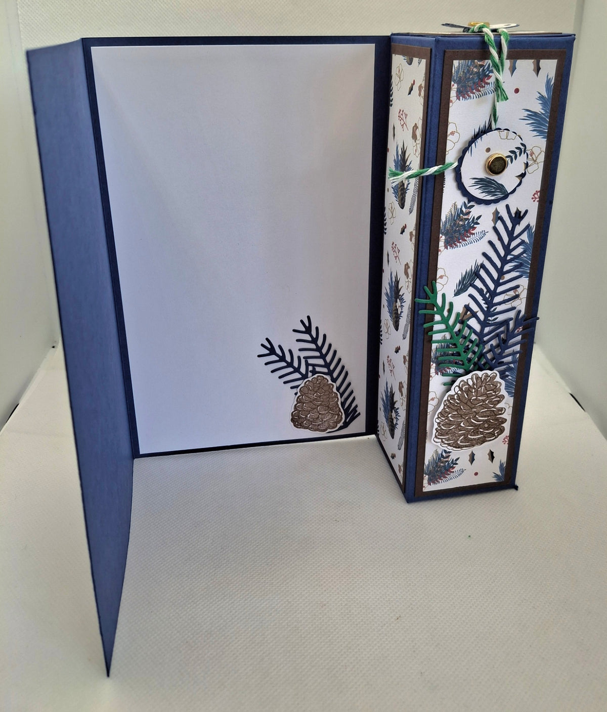 Very Merry Christmas Pine Cone Wine Bottle Gift Card